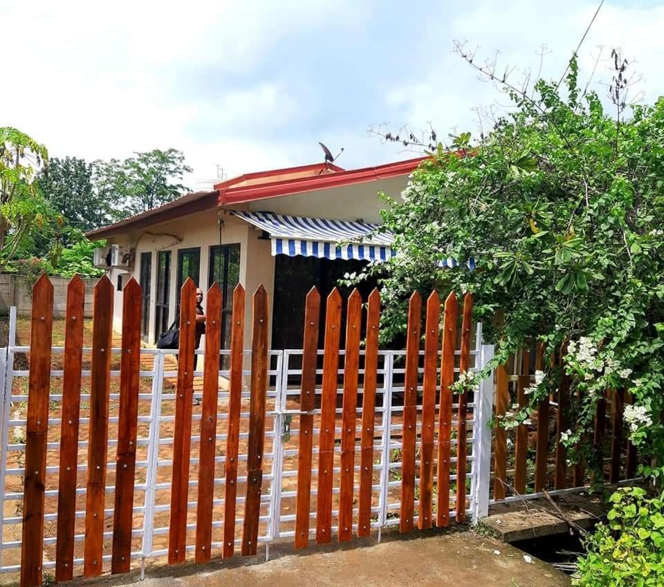 Chalet Ahaz, The Place Of Privacy With Outside Sitting 卡尔贾特 外观 照片