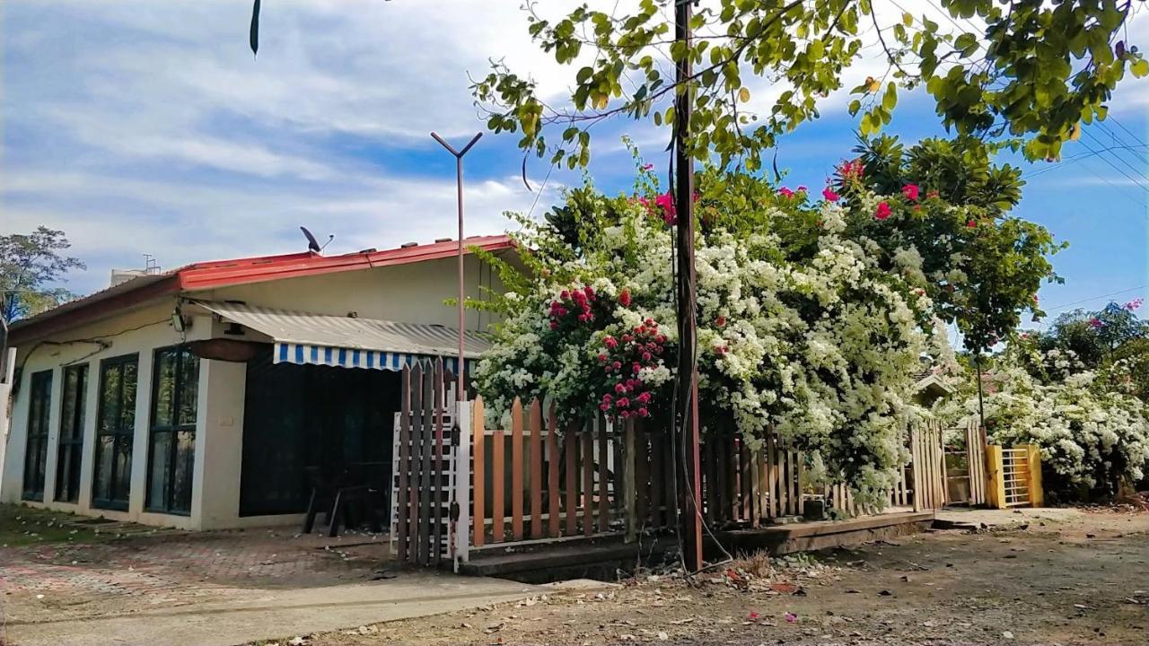Chalet Ahaz, The Place Of Privacy With Outside Sitting 卡尔贾特 外观 照片