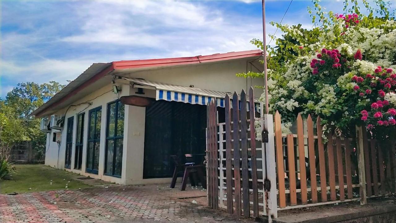 Chalet Ahaz, The Place Of Privacy With Outside Sitting 卡尔贾特 外观 照片